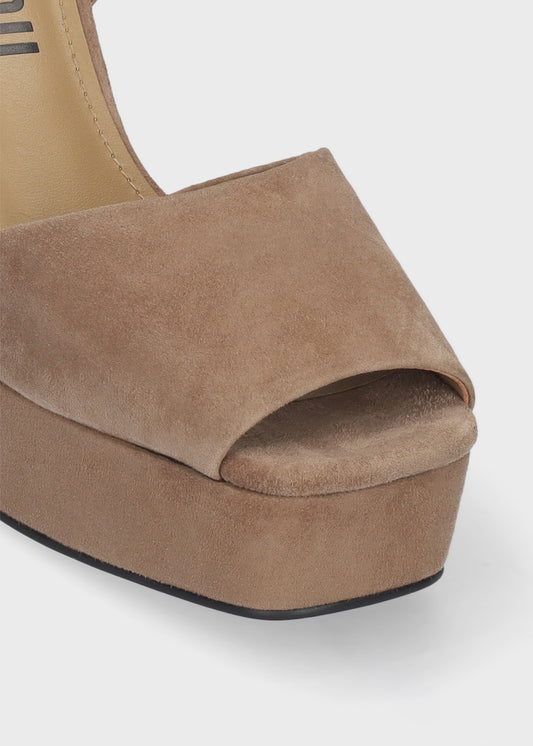 OMEN SANDAL 110