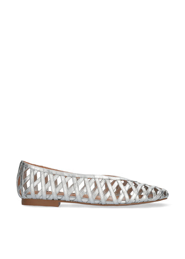 LIALA FLAT