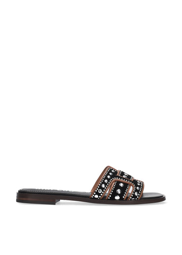HOLLY FLAT
