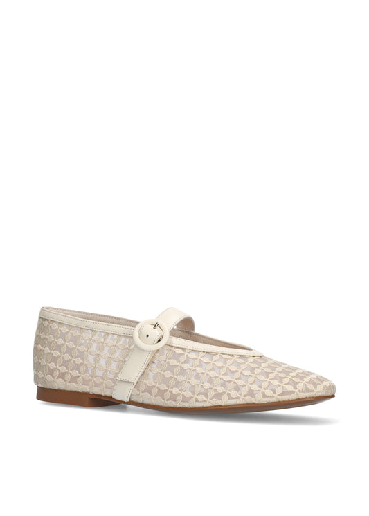 NAILA FLAT