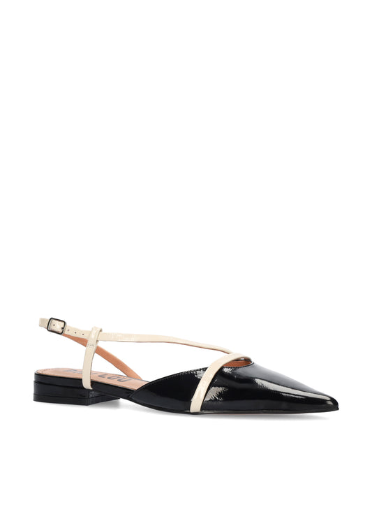 ZIRE FLAT