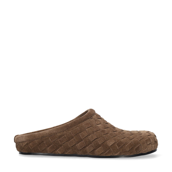 Vista lateral de los mules de serraje para mujer Auri Mules en color taupe de BIBI LOU.