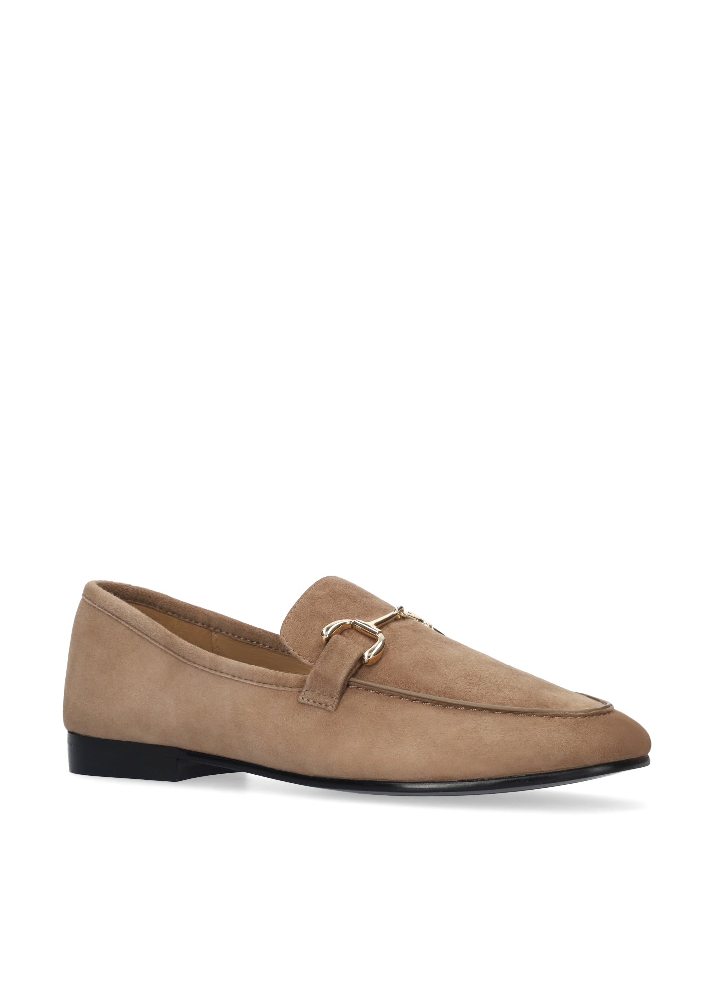 Vista lateral de los mocasines de ante para mujer Ashe Loafer en color taupe de BIBI LOU.