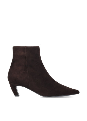 Vista lateral de los botines de ante para mujer Calista Booties 55 en color marrón de BIBI LOU.