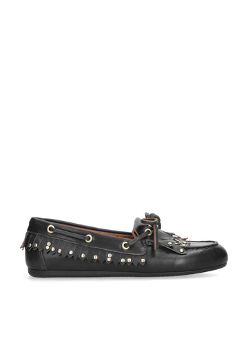 Vista lateral de los mocasines de piel para mujer Aurelie Loafer en color negro de BIBI LOU.