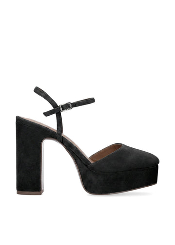 Vista lateral de los zapatos de salón de ante para mujer Ziel Pumps 110 en color negro, con punta cuadrada, tacón de bloque de 11 cm y plataforma forrada de 3 cm de BIBI LOU.