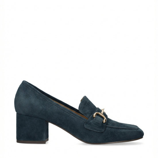 Vista lateral de los zapatos de salón de ante para mujer Ashe Pumps 60 en color marino con herraje fino de BIBI LOU.