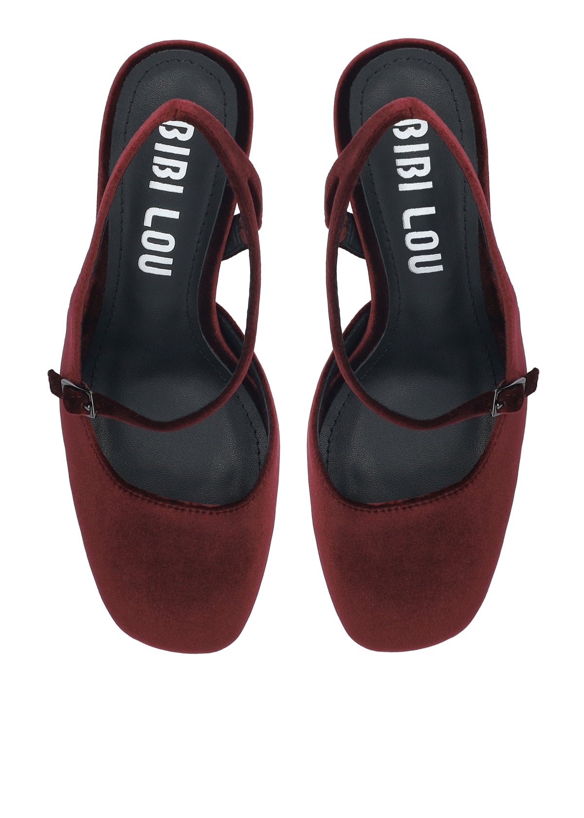 Vista lateral de los zapatos de salón de terciopelo para mujer Mirabelle Pumps 80 en color carmín, con aperturas, tira sobre el empeine, punta redonda y tacón de bloque de 8 cm de BIBI LOU.