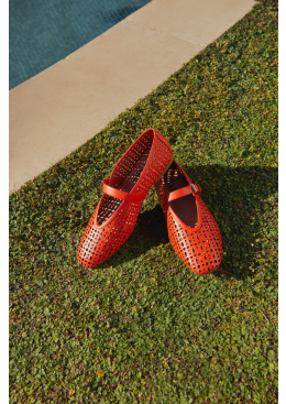 MAIA FLAT