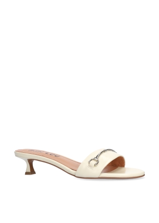 BIBI LOU Heeled sandals Mod. 588Z45VK white