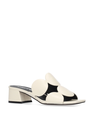 BIBI LOU Heeled sandals Mod. 622Z10VK white