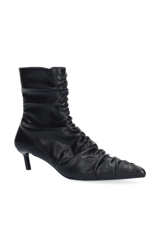 BIBI LOU Booties Mod. 883T10JE black