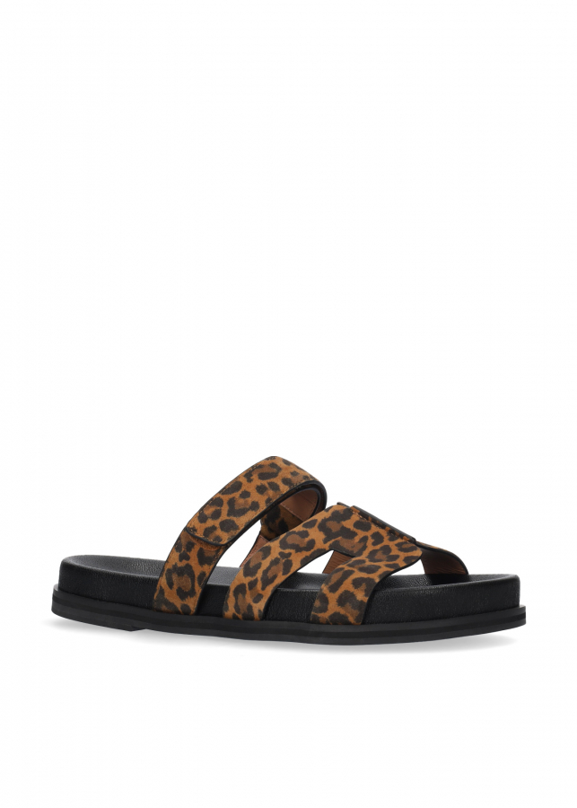 Sandalias Planas BIBI LOU Mod.525Z35VK leopardo